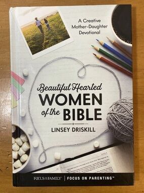 Beautiful Hearted Women Bible Creative Mother-Daughter Devotional Focus Family